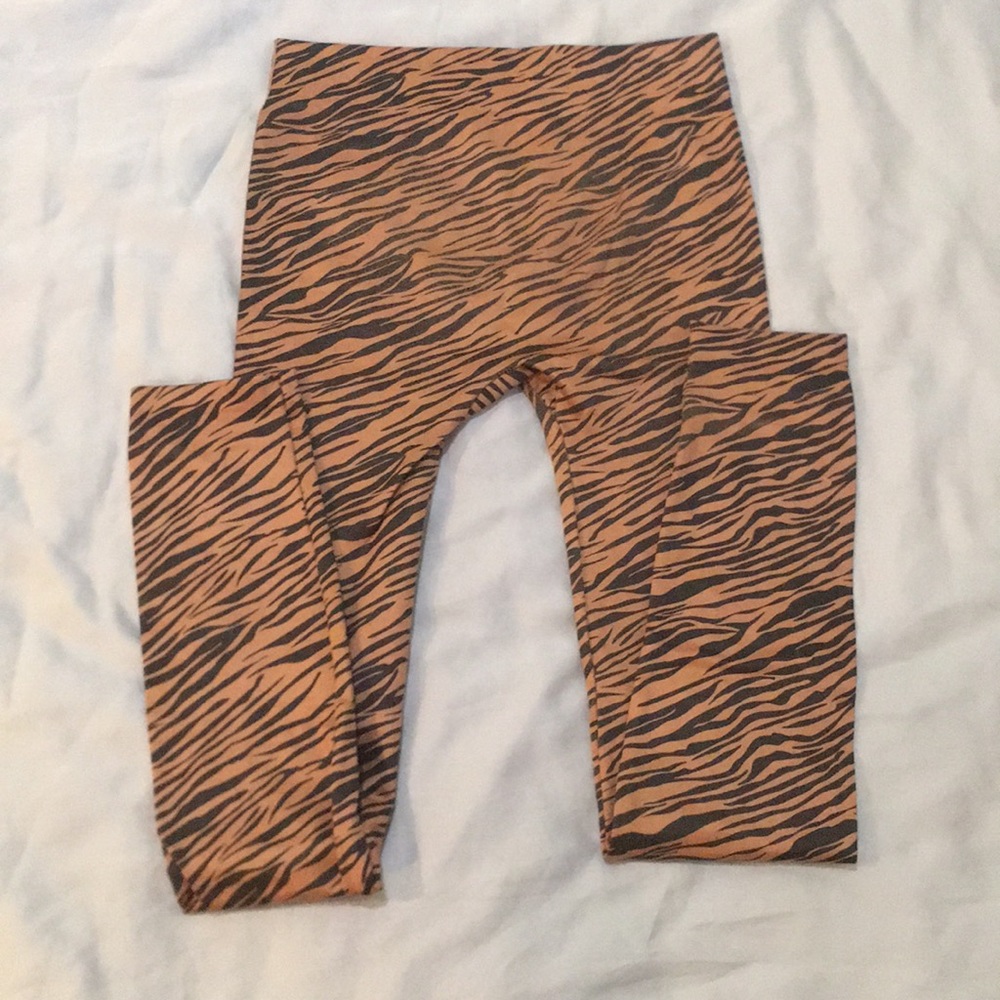Tiger Print Leggings Size Small
